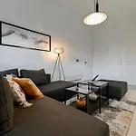 Big Sky Apartamento *
